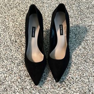 Nine West black heels size 10.5
